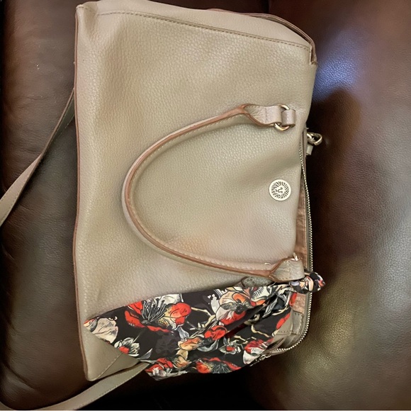 Anne Klein Gray Hand & Shoulder Bag - Picture 7 of 9